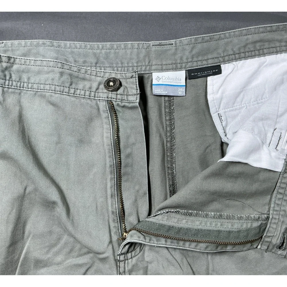 Columbia Mens Cargo Shorts 38 Sage Green Omni-Shade Cotton Canvas Hiking Utility